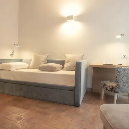 Sorella Luna 3*