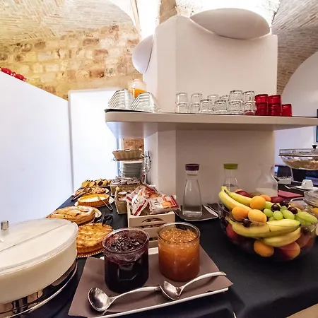 Sorella Luna Hotel 3*